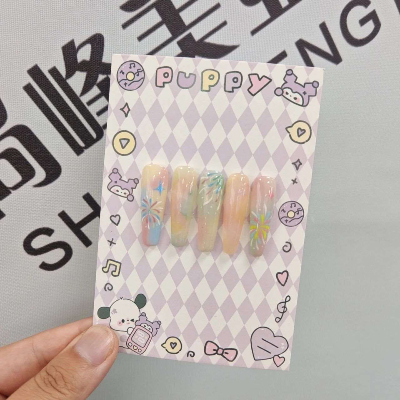 💥马卡龙色烟花美甲也太甜了吧！